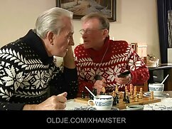 Duş göğüsleri amator gizli