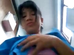 Genç iki horoz ile türk amatör gizli çekim doldurulmuş