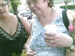 Femdom film atış amatör gizli çekim video içinde bir driving okul ile 2 sıcak kızlar