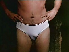 Kanonlar ve türkçe konuşmalı amatör çekim kadınlar